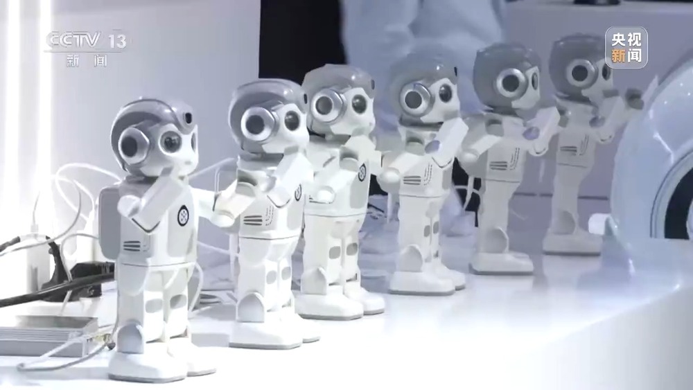 焦点访谈丨本届链博会新意满满 超高“含新量”折射出哪些趋势？(图1)