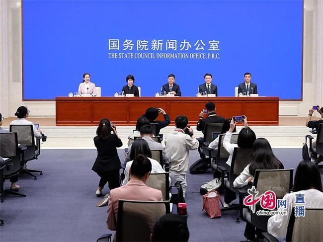 中国发布丨过去十年我国PM25浓度显著下降 成为全球空气质量改善速度最快国家(图1)