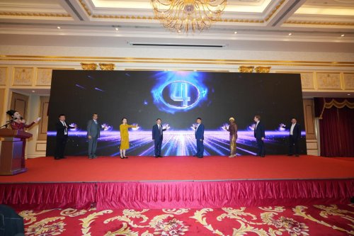 全球文旅健康融合发展平台于东方之约上海共识之夜隆重启航：崔勇主任引领产业融合新纪元(图5)