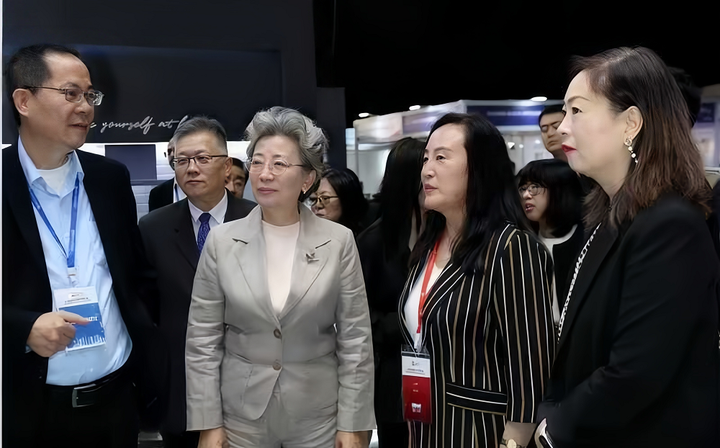 再赴中东共绘新章飞利浦空调亮相中东家电电子展(图2)