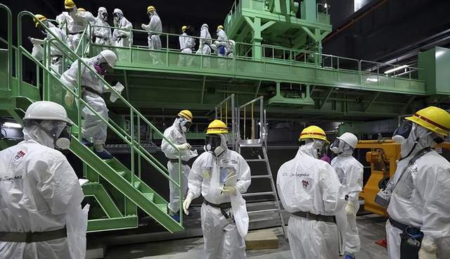 日本突然宣布了！核污染水排海继续无视25万民众反对的背后真相(图5)