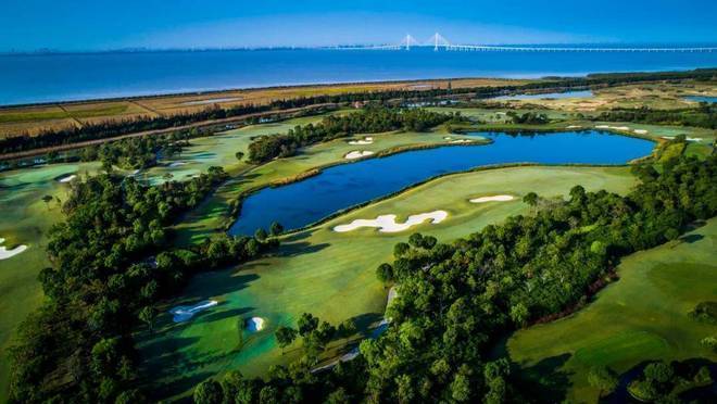 上海崇明揽海果岭小院 (售楼处) 电话 - 销售中心 - 环境户型价格地址楼盘详情配套揽海果岭小院售楼处电话交房时间配套(图7)