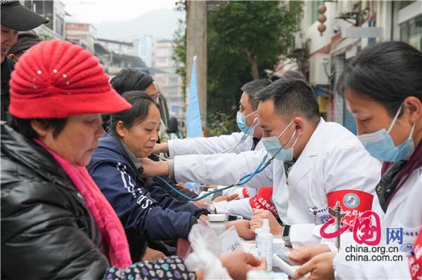 【新程策论】健康是民生之基将医疗资源延伸至群众家门口(图1)