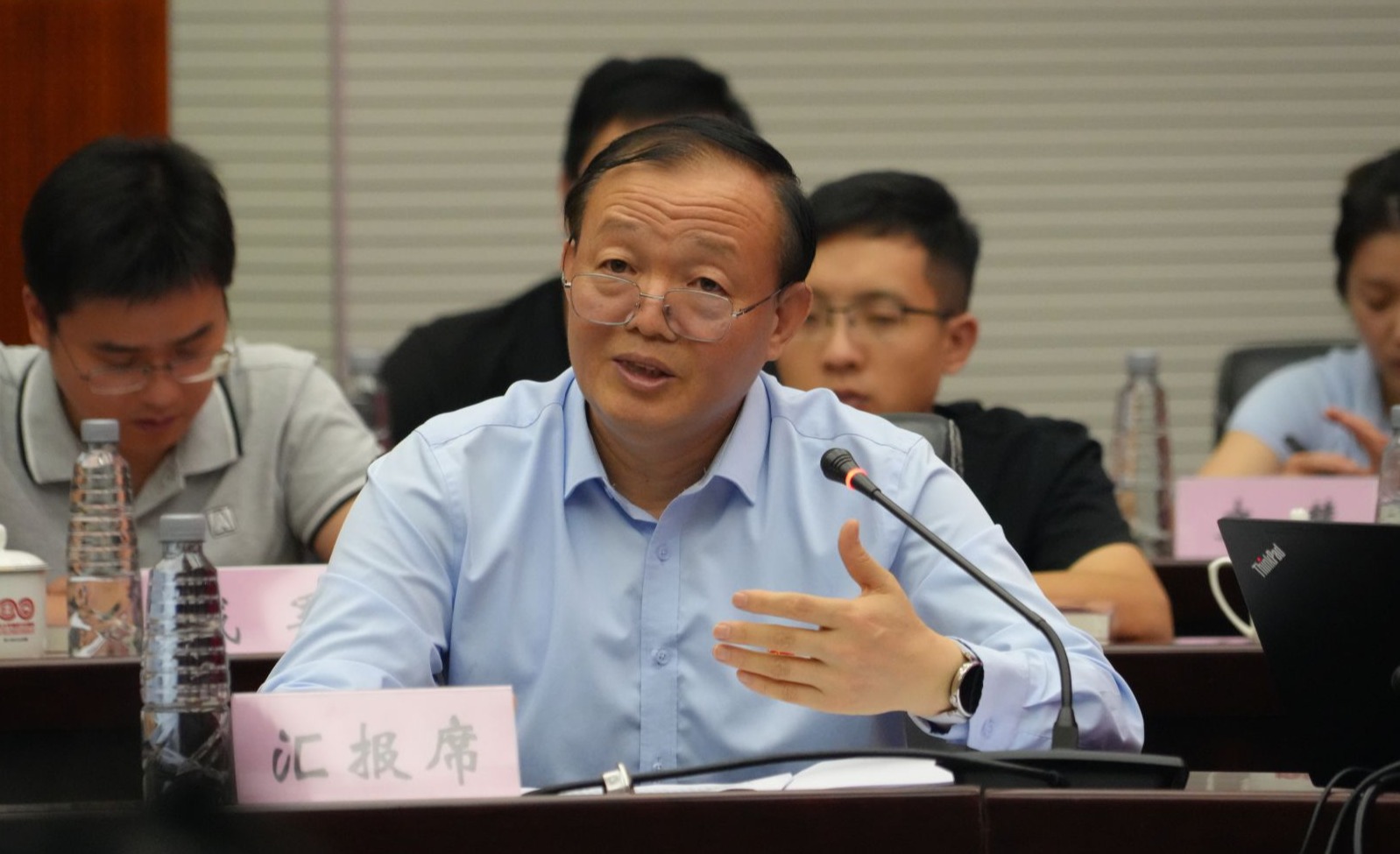 东北大学党的建设和全面从严治党工作领导小组（扩大）会议暨树立和践行正确政绩观学习教育总结会议举行(图2)